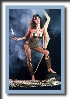 Barbarian Queen with ray knife, costumes, fashion, photography, photography, fantasy art, sci-fi, science fiction art, art prints, posters, post cards