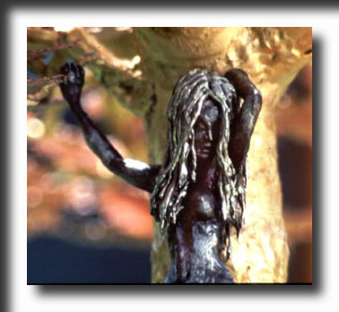 tree, metal sculpture, steel, welded sculpture, fine art sculpture, sculpture, women, nudes, figurines